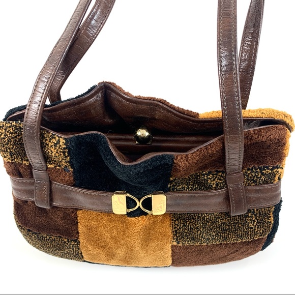 ❌SOLD❌ 1960s carpet patchwork purse by CARA USA - Picture 5 of 8